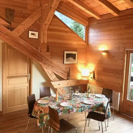 Apartament Arolles *